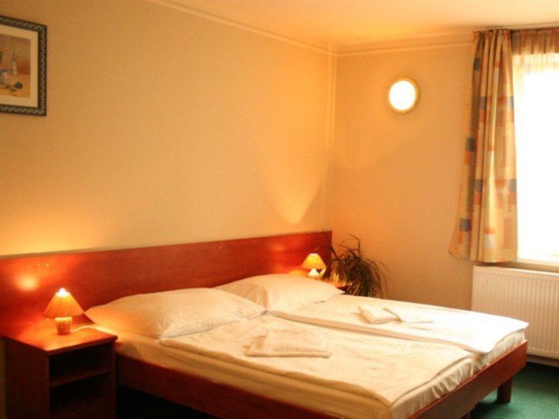 Hotel U Hvezdy Prag Dış mekan fotoğraf
